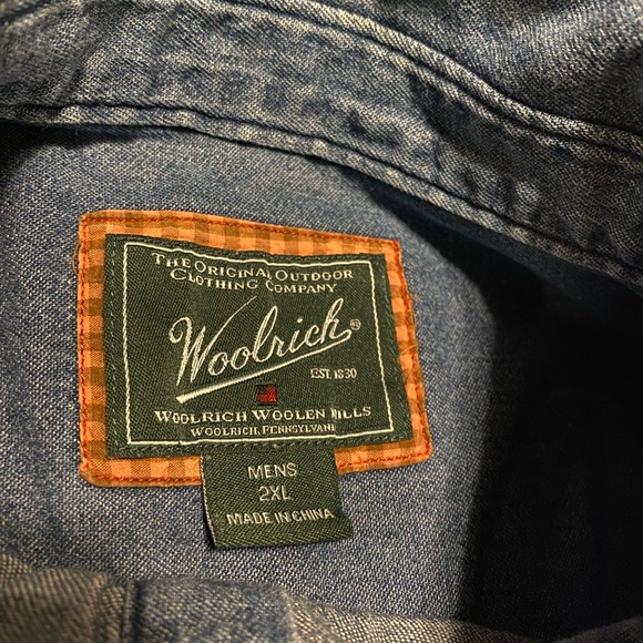 Woolrich Denim Chambray Long Sleeve Shirt Men’s XXL 2XL Blue Medium Wash Pocket - Picture 4 of 9